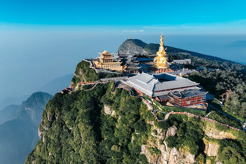 Mount Emei mountain scenery, Sichuan