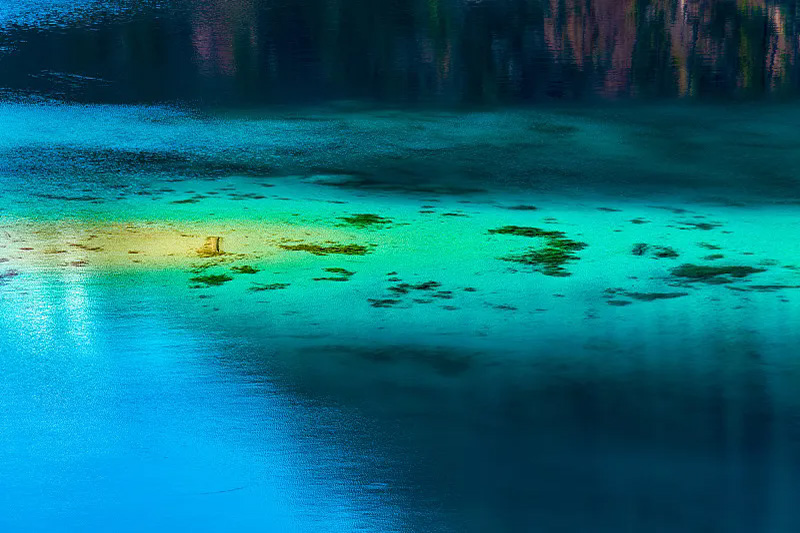 Turquoise alpine lakes and forests of Jiuzhaigou National Park