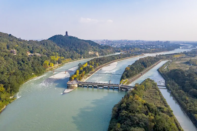 Dujiangyan irrigation system and Mount Qingcheng, Sichuan