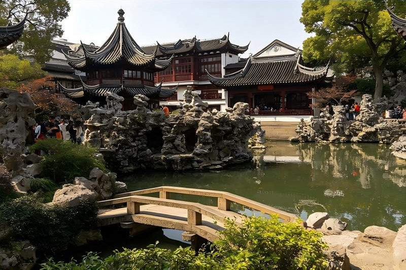Yu Garden traditional Ming-style garden pavilions, Shanghai